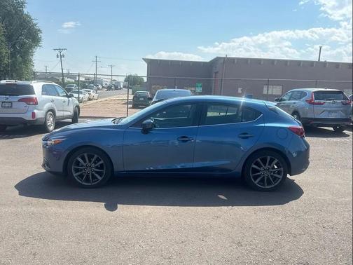 2018 Mazda Mazda3 Grand Touring