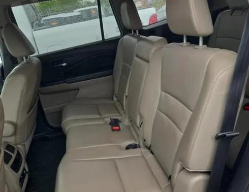 White Diamond Pearl 2016 Honda Pilot Touring
