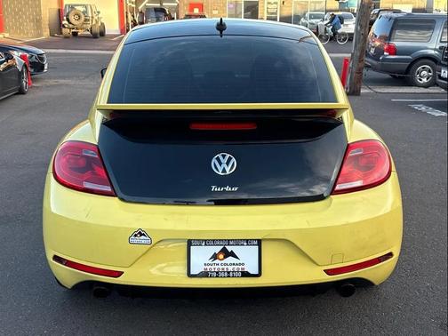 2014 Volkswagen Beetle 2.0T GSR