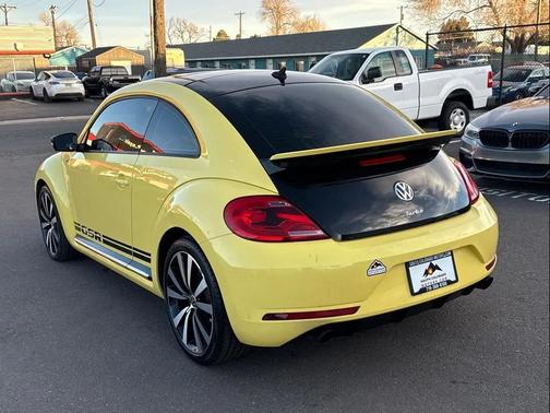 2014 Volkswagen Beetle 2.0T GSR