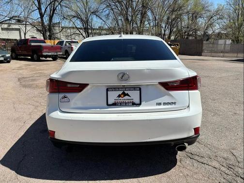 2016 Lexus IS 200t Base