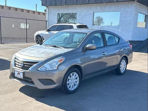 2017 Nissan Versa 1.6 SV