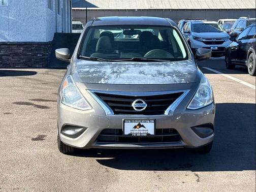 2017 Nissan Versa 1.6 SV