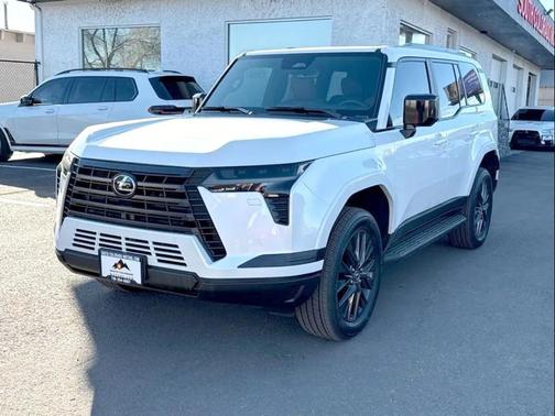 2025 Lexus GX 550 Premium