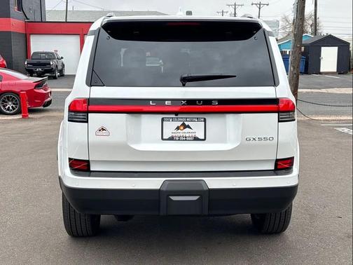 2025 Lexus GX 550 Premium