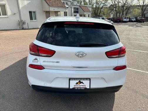 2018 Hyundai Elantra GT Base