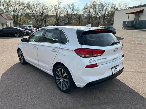 2018 Hyundai Elantra GT Base