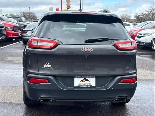 Gray 2017 Jeep Cherokee North