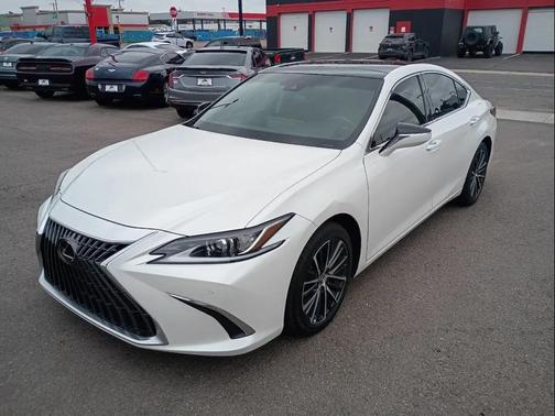Eminent White Pearl 2023 Lexus ES 350 Premium
