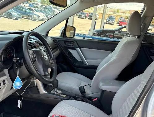 Ice Silver Metallic 2015 Subaru Forester 2.5i Premium