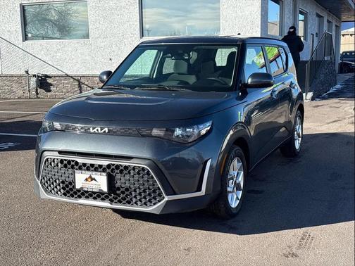 2024 Kia Soul LX