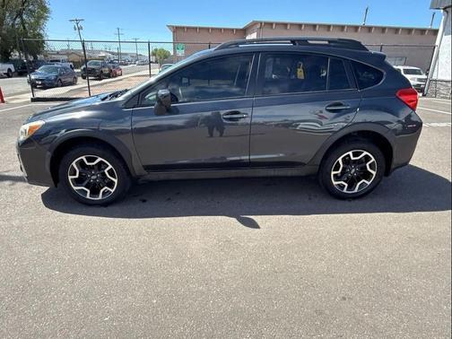 Dark Gray Metallic 2017 Subaru Crosstrek 2.0i Premium