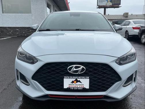2020 Hyundai Veloster Base