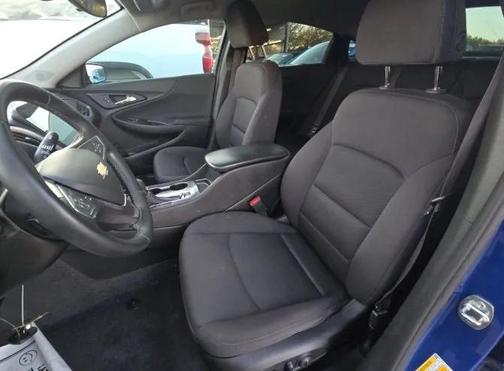 2023 Chevrolet Malibu FWD RS