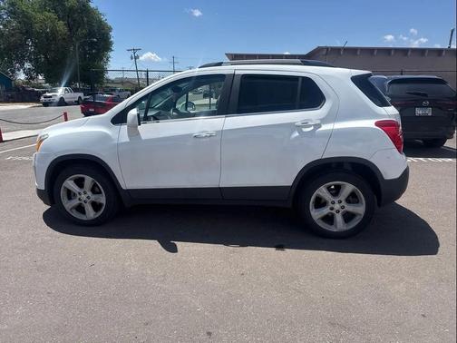White 2015 Chevrolet Trax LTZ