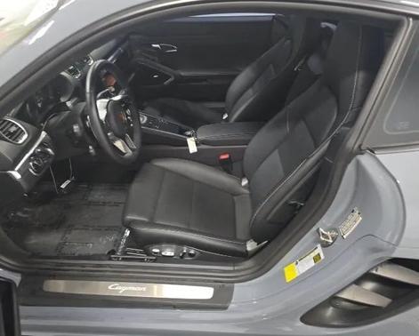 2024 Porsche 718 Cayman Style Edition