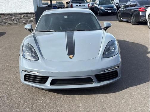 2024 Porsche 718 Cayman Style Edition