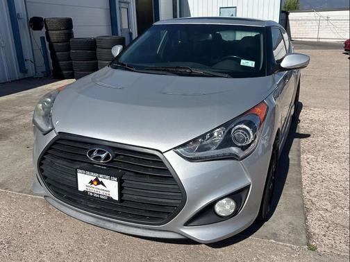 Ironman Silver Metallic 2015 Hyundai Veloster Turbo