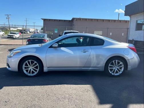 2010 Nissan Altima 3.5 SR