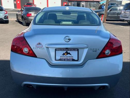 2010 Nissan Altima 3.5 SR