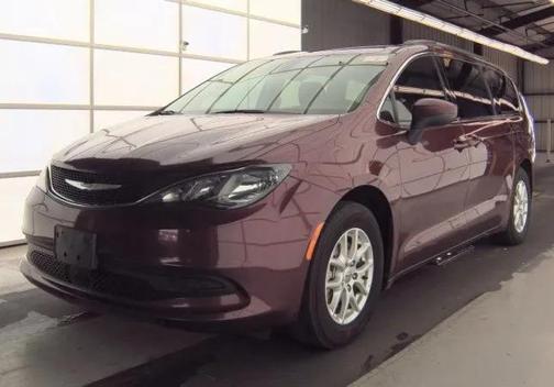 2021 Chrysler Voyager LXI