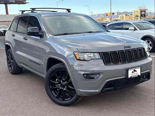 2019 Jeep Grand Cherokee Altitude