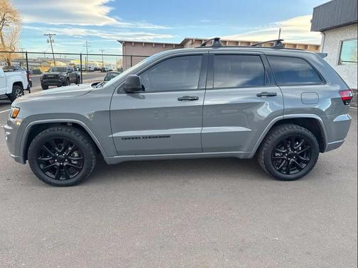 2019 Jeep Grand Cherokee Altitude