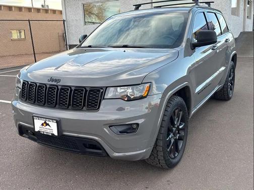 2019 Jeep Grand Cherokee Altitude