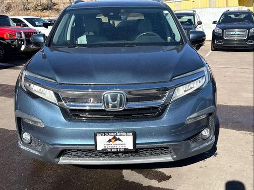 2019 Honda Pilot Touring 8-Passenger