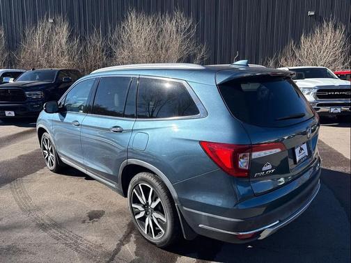 2019 Honda Pilot Touring 8-Passenger