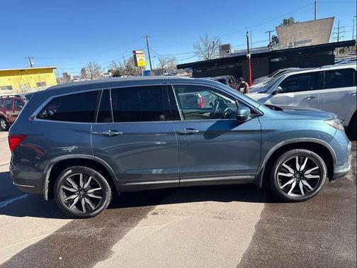 2019 Honda Pilot Touring 8-Passenger