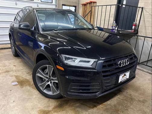 2020 Audi Q5 45 Premium Plus