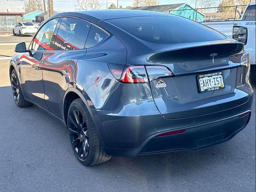 2021 Tesla Model Y Long Range Dual Motor All-Wheel Drive