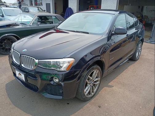 Black 2018 BMW X4 xDrive28i