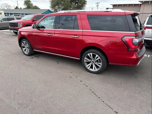 Rapid Red Metallic Tinted Clearcoat 2021 Ford Expedition Max Platinum