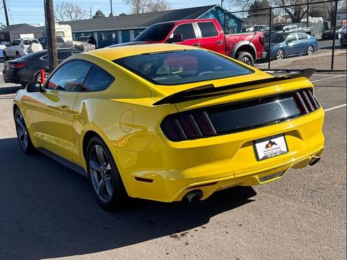 2016 Ford Mustang V6