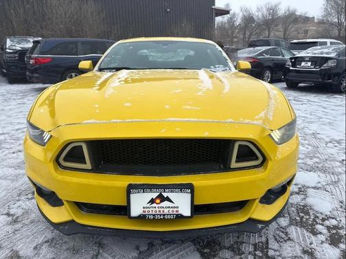 2016 Ford Mustang V6