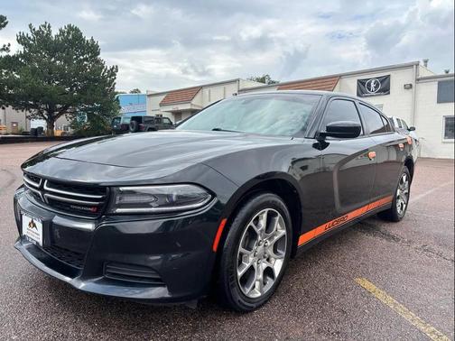 2015 Dodge Charger SE