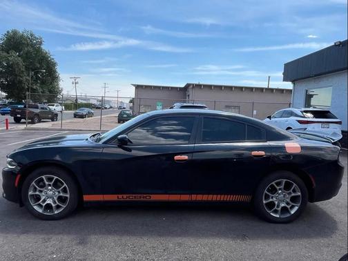 2015 Dodge Charger SE