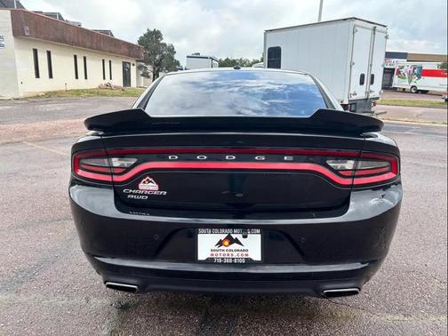 2015 Dodge Charger SE