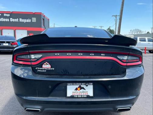 2015 Dodge Charger SE