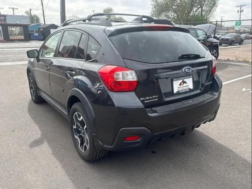 Dark Gray Metallic 2017 Subaru Crosstrek 2.0i Premium