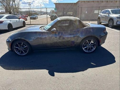 2016 Mazda MX-5 Miata Grand Touring