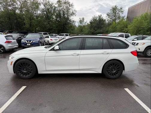 2017 BMW 330 xDrive