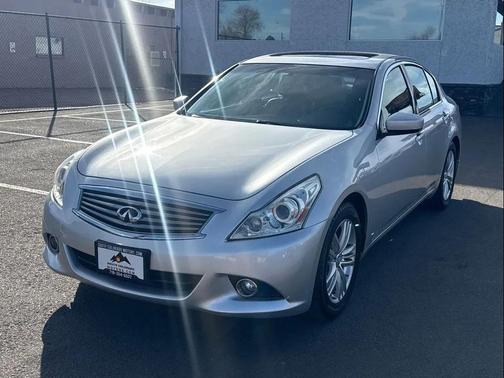 2012 INFINITI G37 Journey