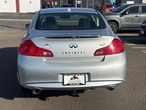 2012 INFINITI G37 Journey