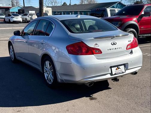 2012 INFINITI G37 Journey