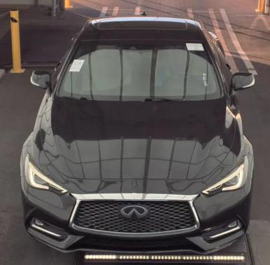 2017 INFINITI Q60 2.0t Premium