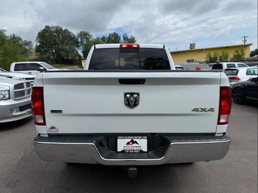 2016 RAM 1500 SLT