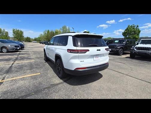 2025 Jeep Grand Cherokee L Altitude